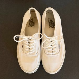 VANS Classic White Shoe